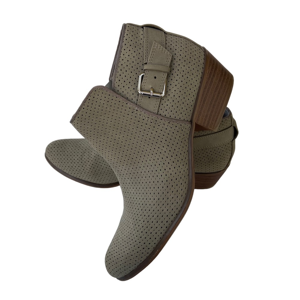 ESPRIT Talia Ankle Perforated Zip Up Boots Stone Size 9